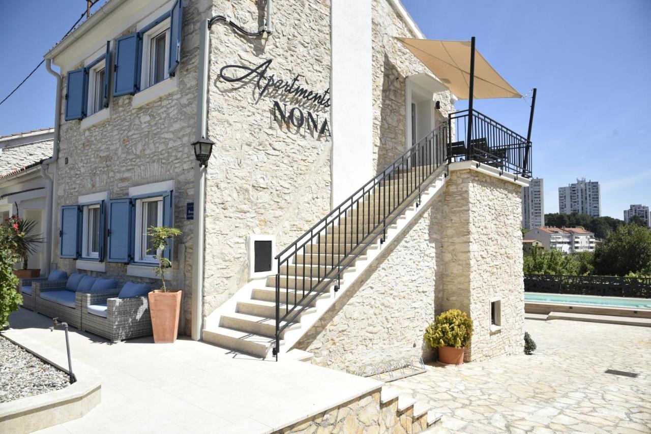 Apartments Nona Pula Exterior photo